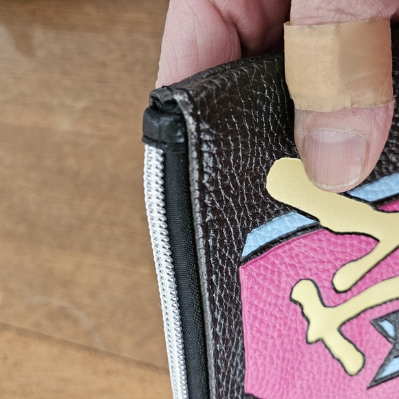 Wristlet MTV Music Television W/strap - Picture 4 of 7